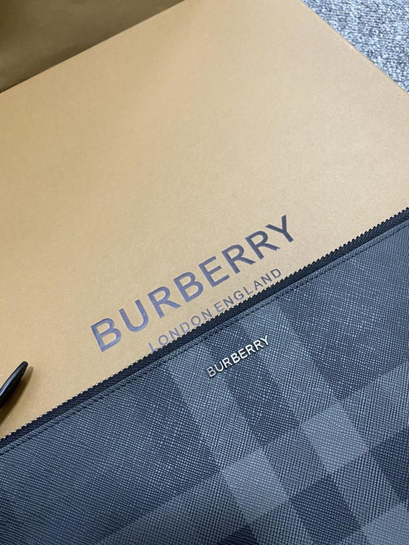 Burberry Clutch Bags